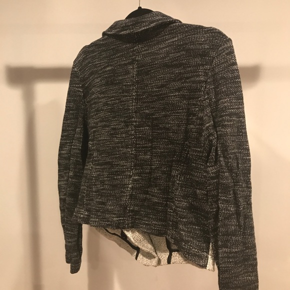 LOFT Jacket - Picture 3 of 4